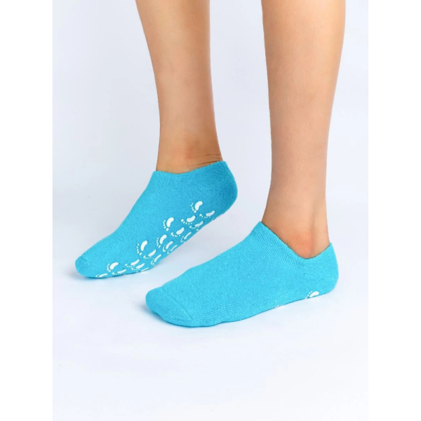 Moisturizing silicone foot socks